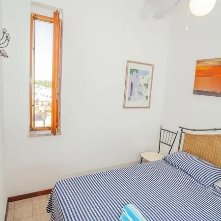 Seabreeze Baia Apartment